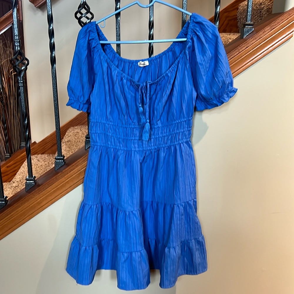 Blue Women’s Puff-Sleeve Tiered Mini Dress
